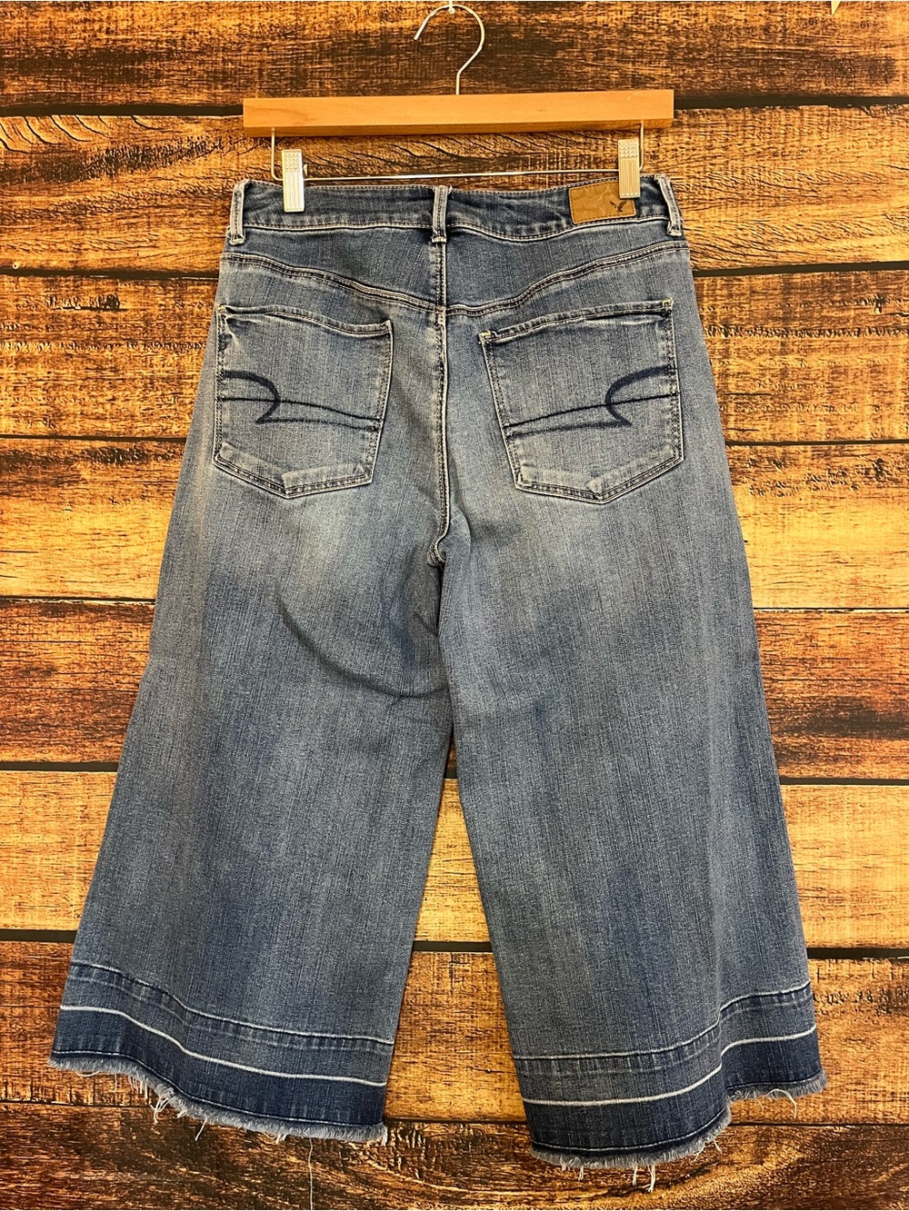American Eagle Outfitters Festival Crop Cullotte Jeans Size 8 - Picture 3 of 6